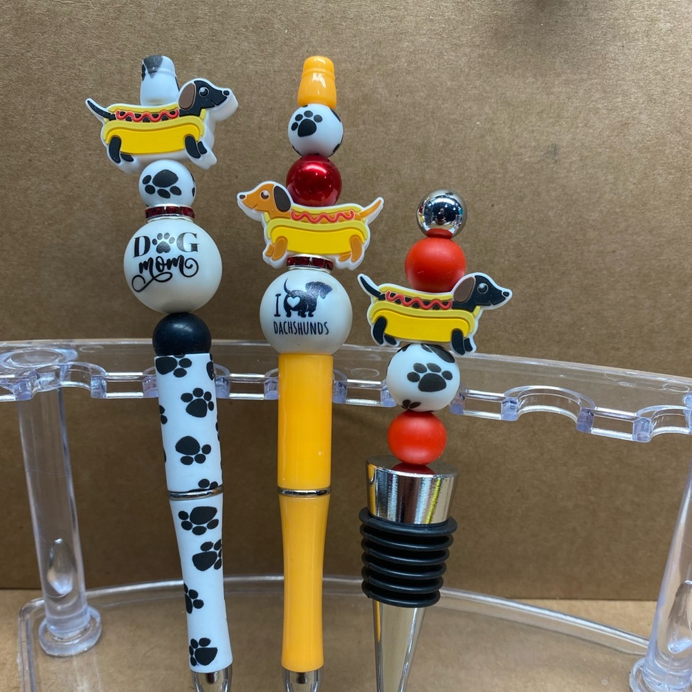 NWT DACHSHUND PENS